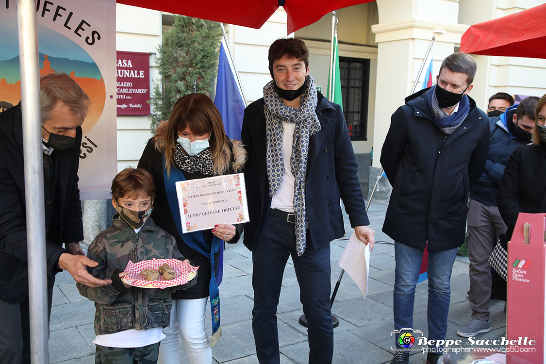 VBS_6034 - 10.ma Fiera Nazionale del Tartufo e Fiera dei Santi.jpg